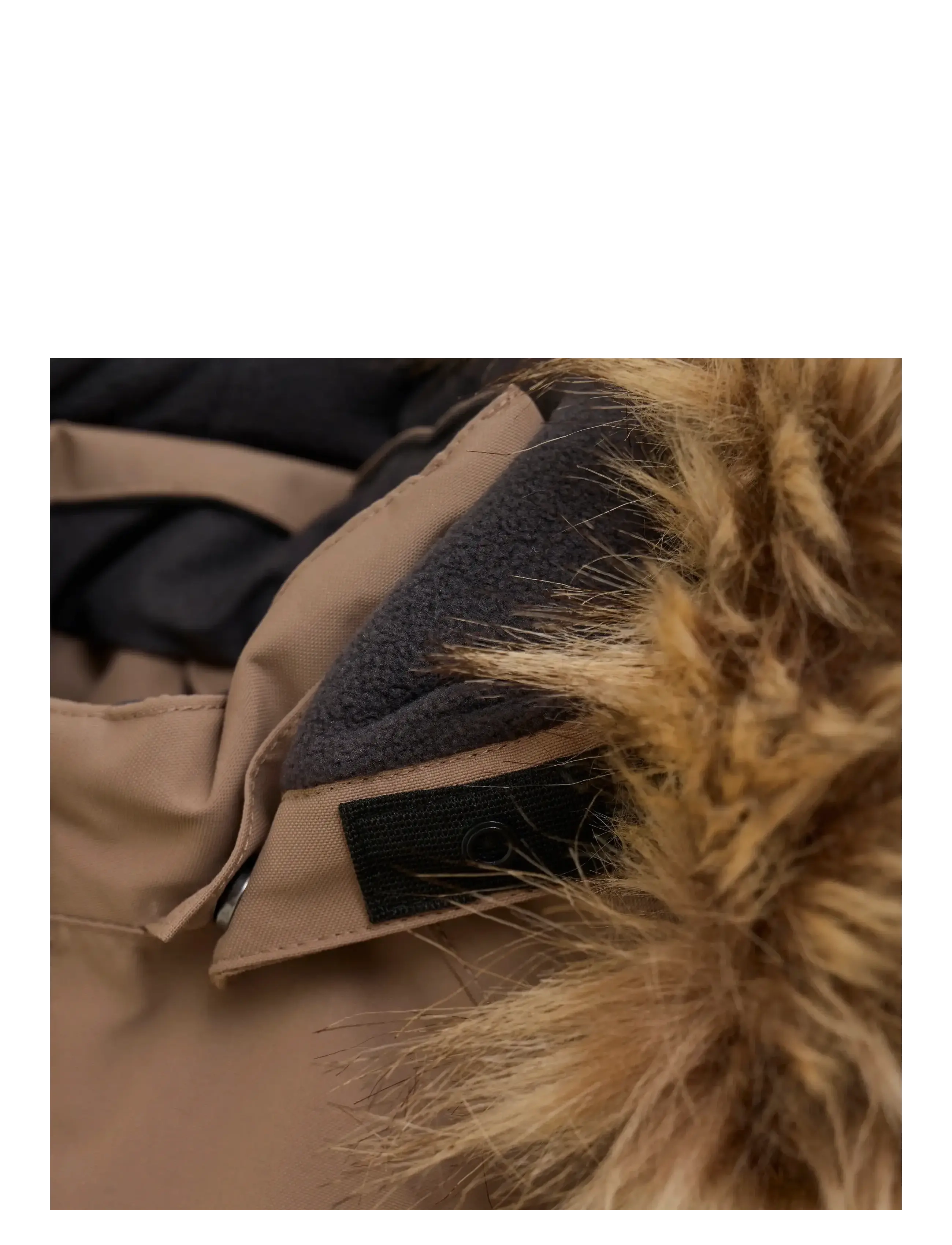 Color Kids - Baby Coverall W. Fake Fur - overtøj - fossil - 2