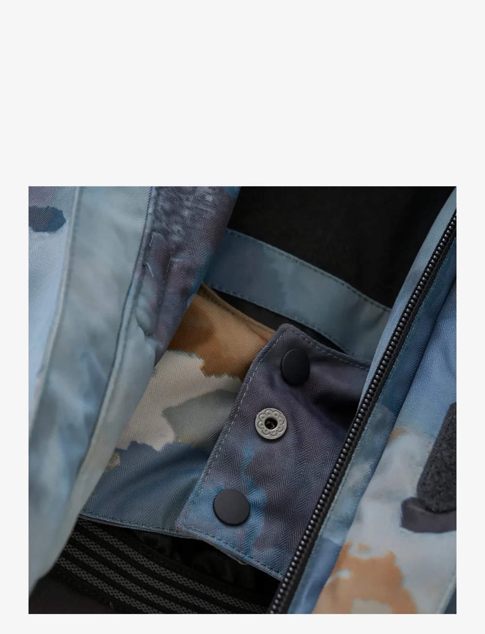 Color Kids - Ski Jacket - AOP - skidjackor - stormy weather - 3