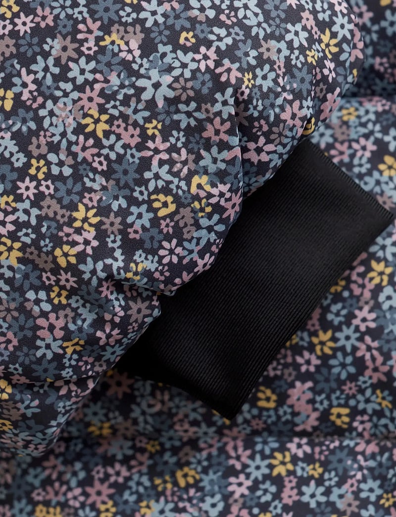 Color Kids - Jacket - Quilt & AOP - overtøj - phantom - 2