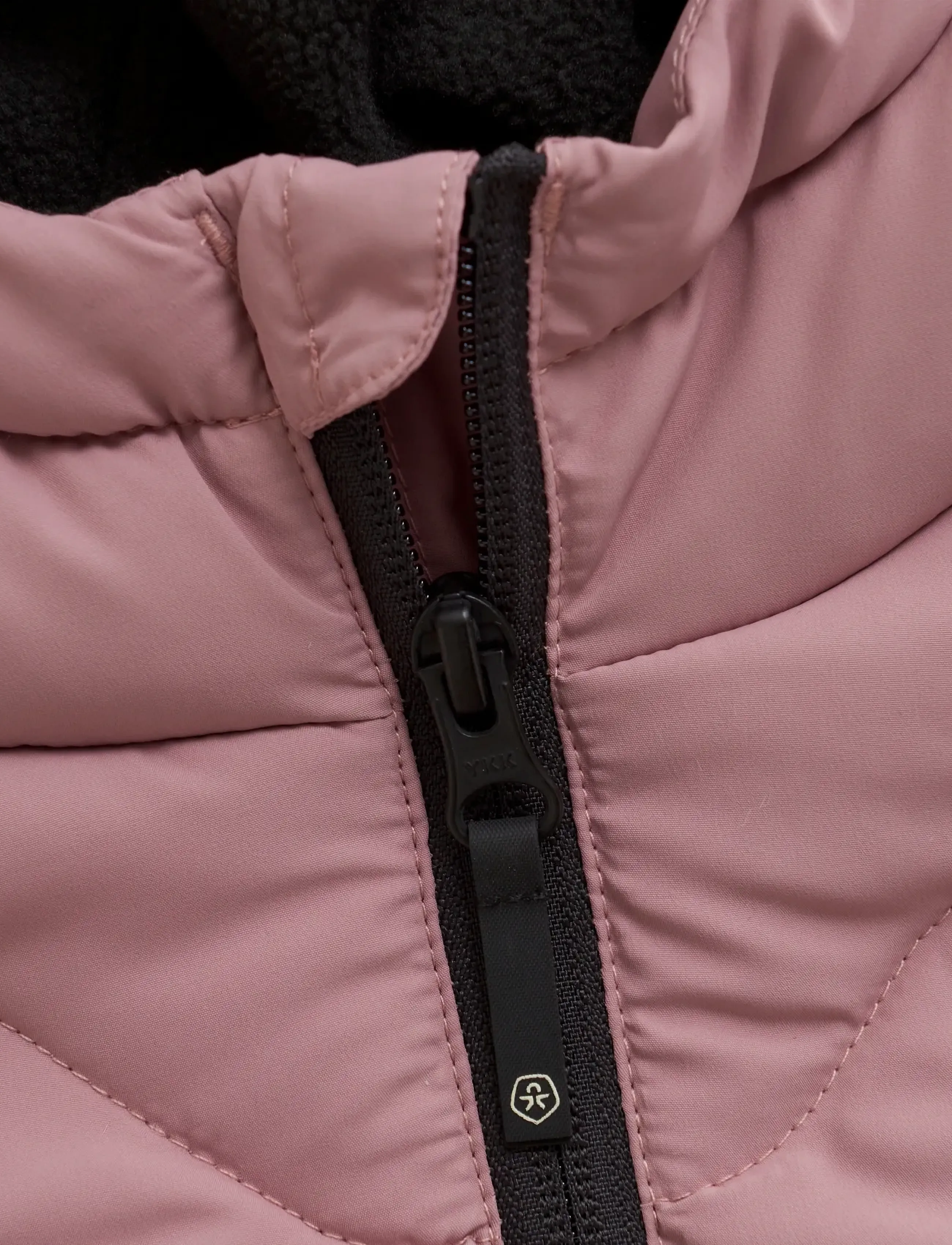 Color Kids - Jacket W. Hood - Quilt - steppjacken - woodrose - 2