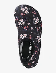 Color Kids - Swim Shoes AOP - laveste priser - black - 3