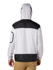 Columbia Sportswear - Challenger Windbreaker - vindjackor - white, black - 5