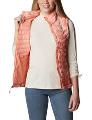 Columbia Sportswear - Powder Pass Vest - puffer vests - coral reef typhoon blooms, coral reef - 4