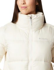 Columbia Sportswear - Puffect Jacket - down- & padded jackets - chalk - 5