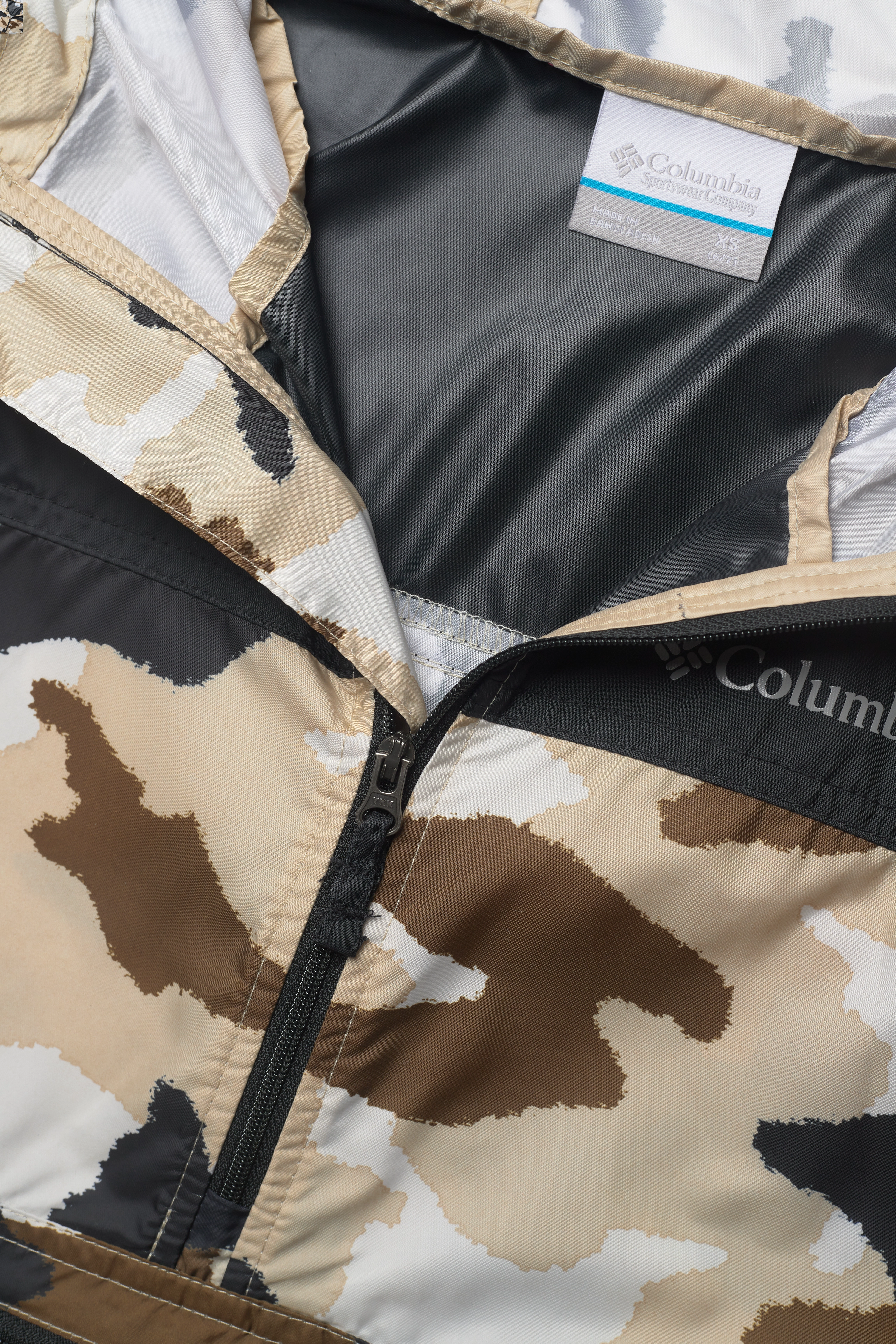 Columbia Sportswear - Bloomingport Windbreaker - ancient fossil trad camo, black - 2