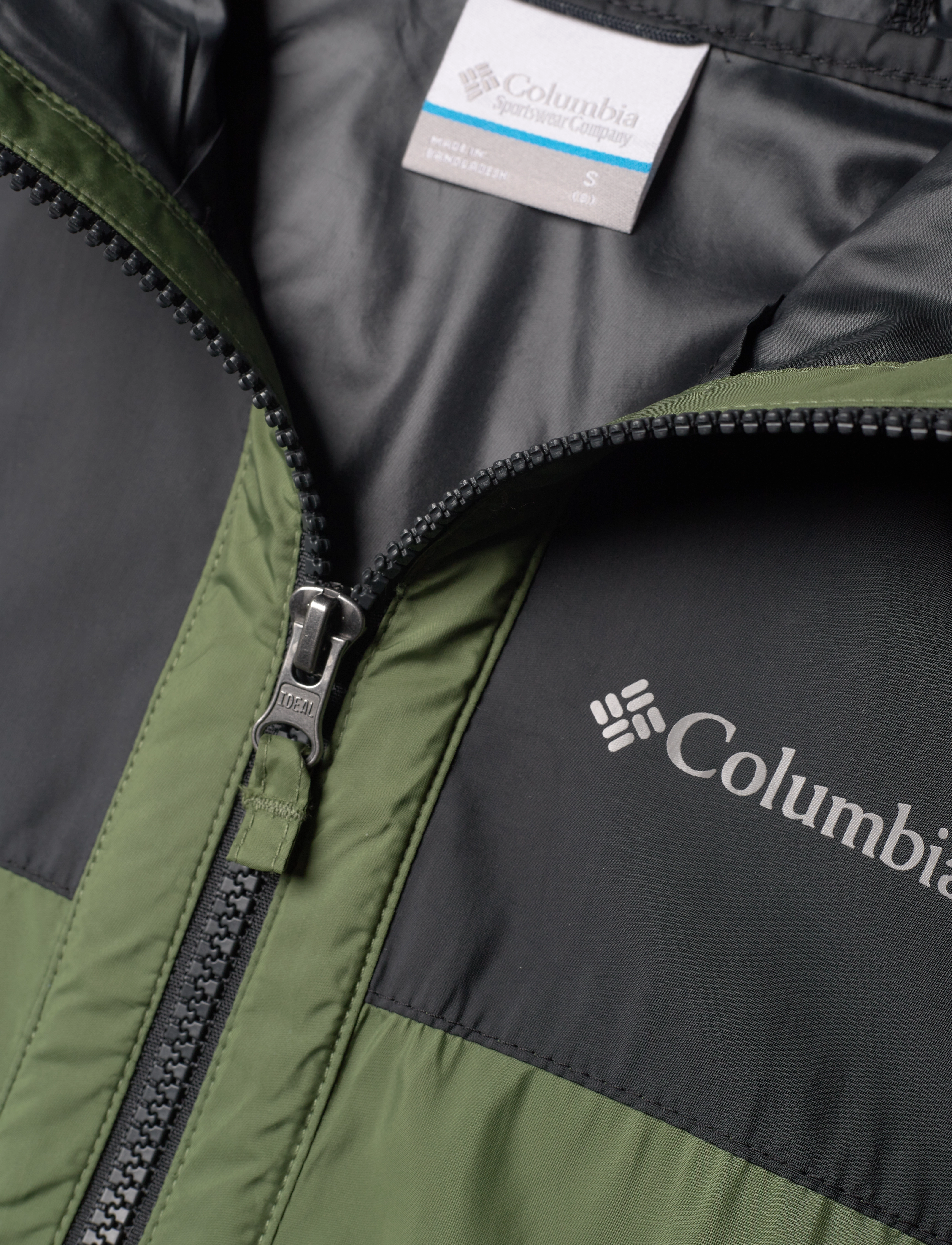 Columbia Sportswear - Flash ChallengerWindbreaker - canteen, black - 2