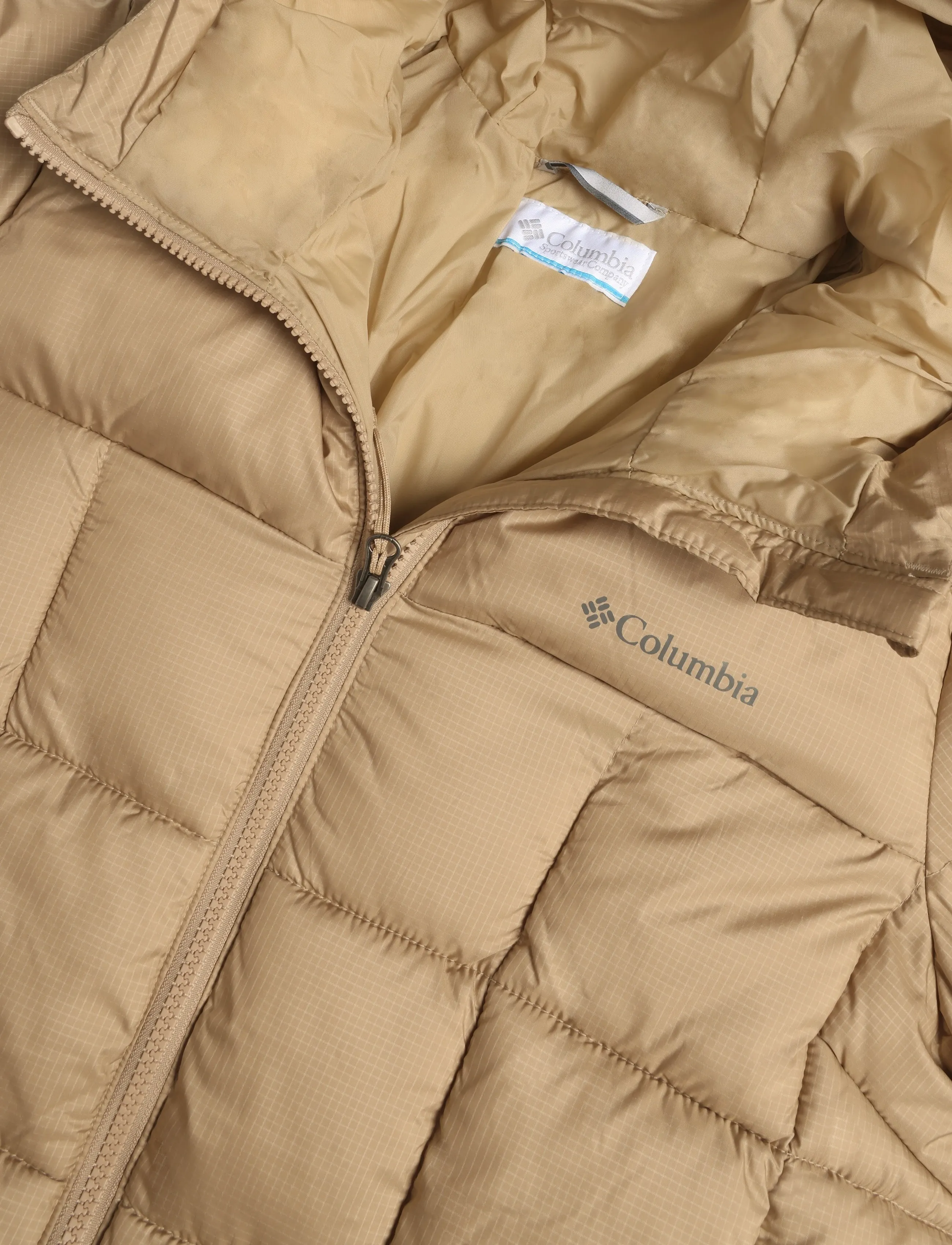 Columbia Sportswear - Puffect III Mid Jacket - outerwear - beach - 2