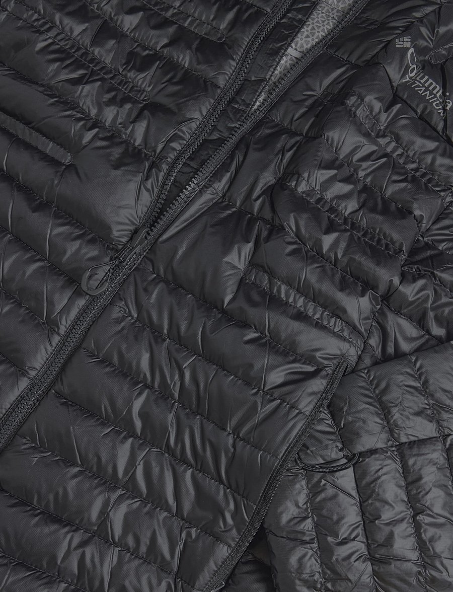 Columbia Sportswear - Endevour Mountain Down Hooded Jacket - dunjakker - black - 3