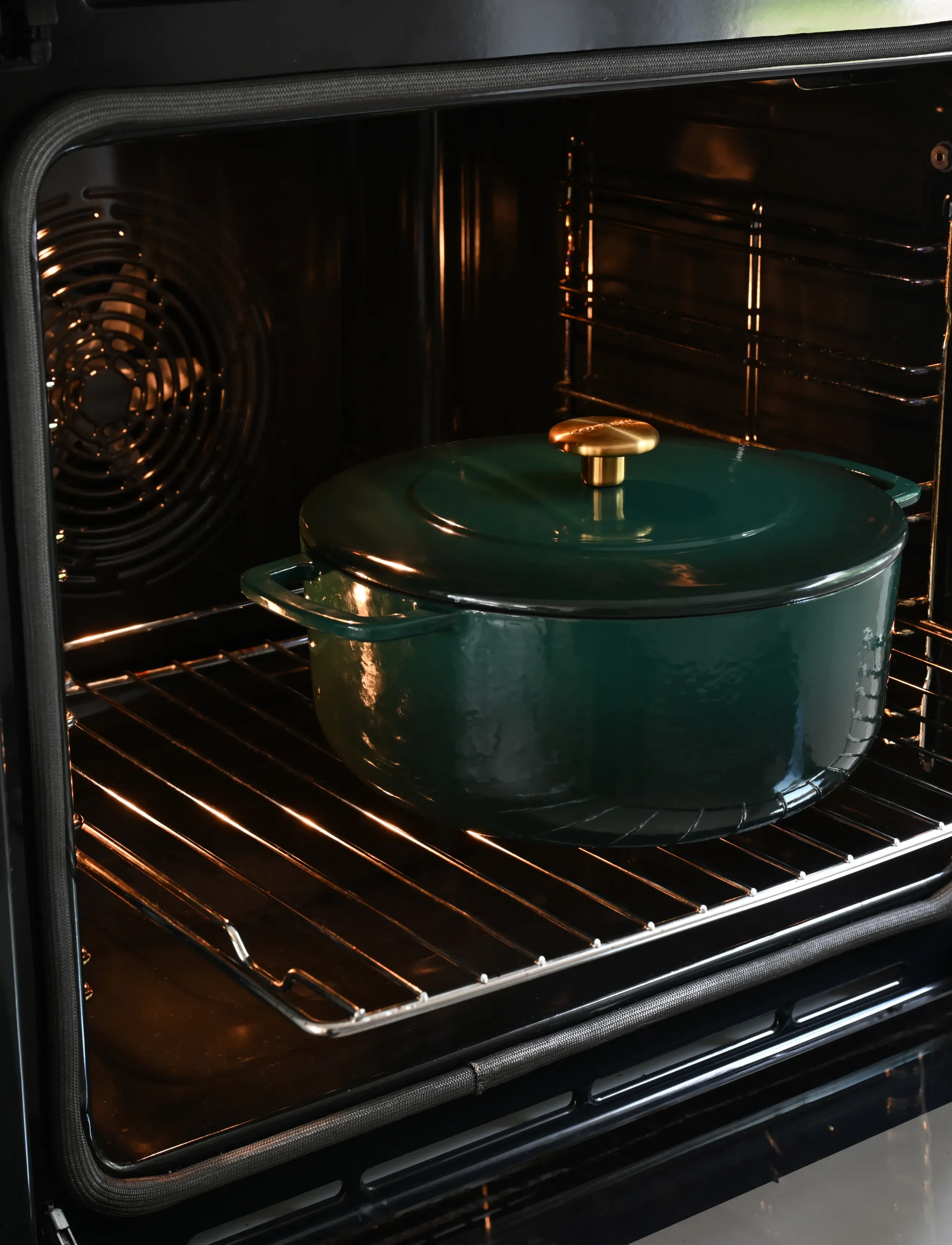 Combekk - Dutch Oven 28cm Enameled Recycled Cast Iron Holly Green with gold knob - green - 5