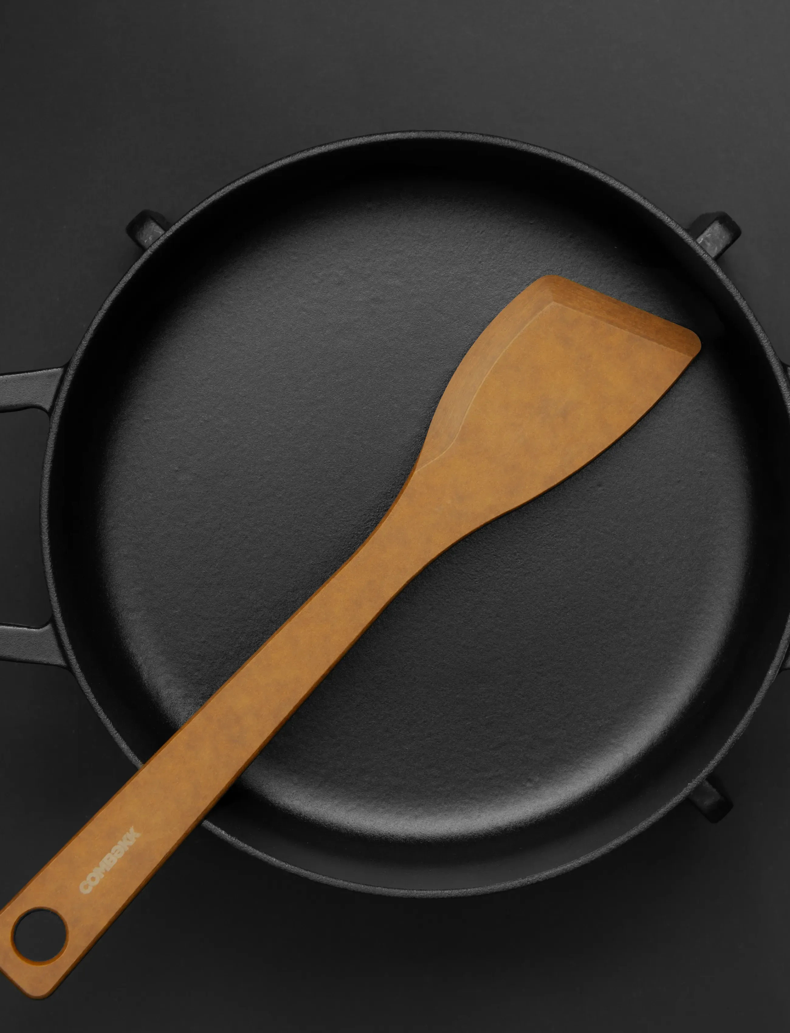 Combekk - Utensil spatula eco-friendly wood fibre brown - fischschneider & spatel - brown - 0