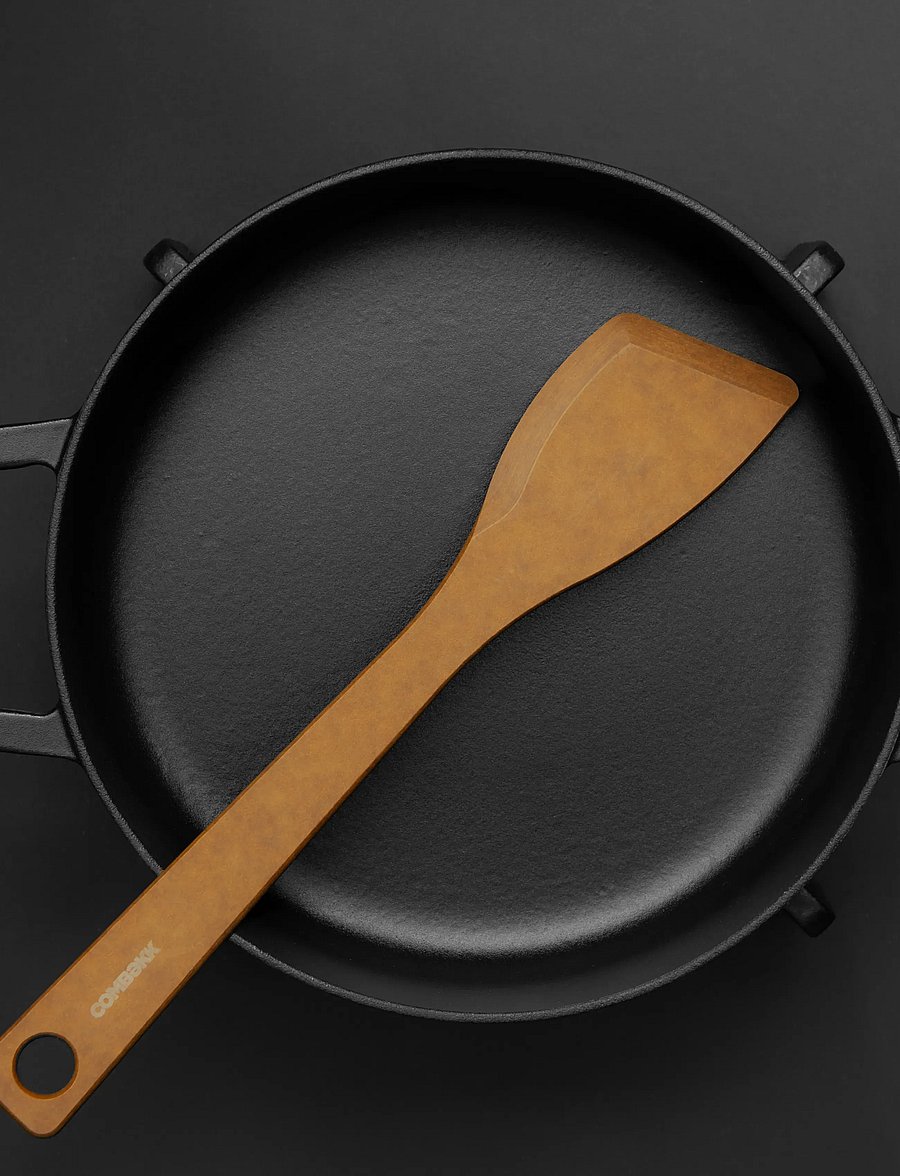Combekk - Utensil spatula eco-friendly wood fibre brown - fischschneider & spatel - brown - 0