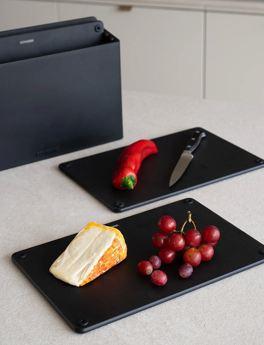 Combekk - Cutting Board Station 4 pcs Black/Black - schneidebretter - black - 0