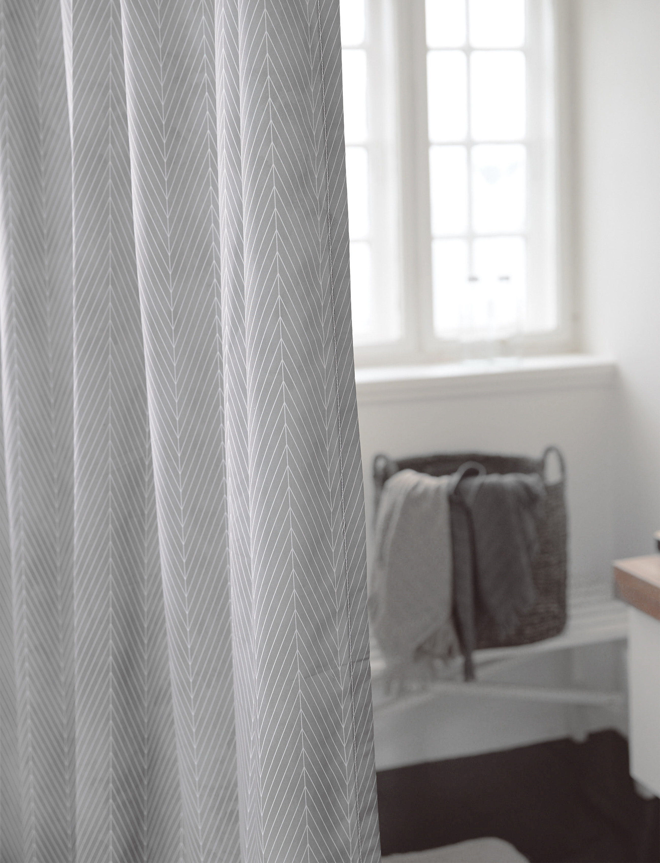 compliments Pine Shower Curtain W/Eyelets 200 Cm, 140X200 cm, Bathroom Textiles, Grau - Curtains, Homeware