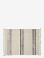 compliments - Arles Place Mat 36x50 cm w/fringes - 2 Pack - mažiausios kainos - plum - 0