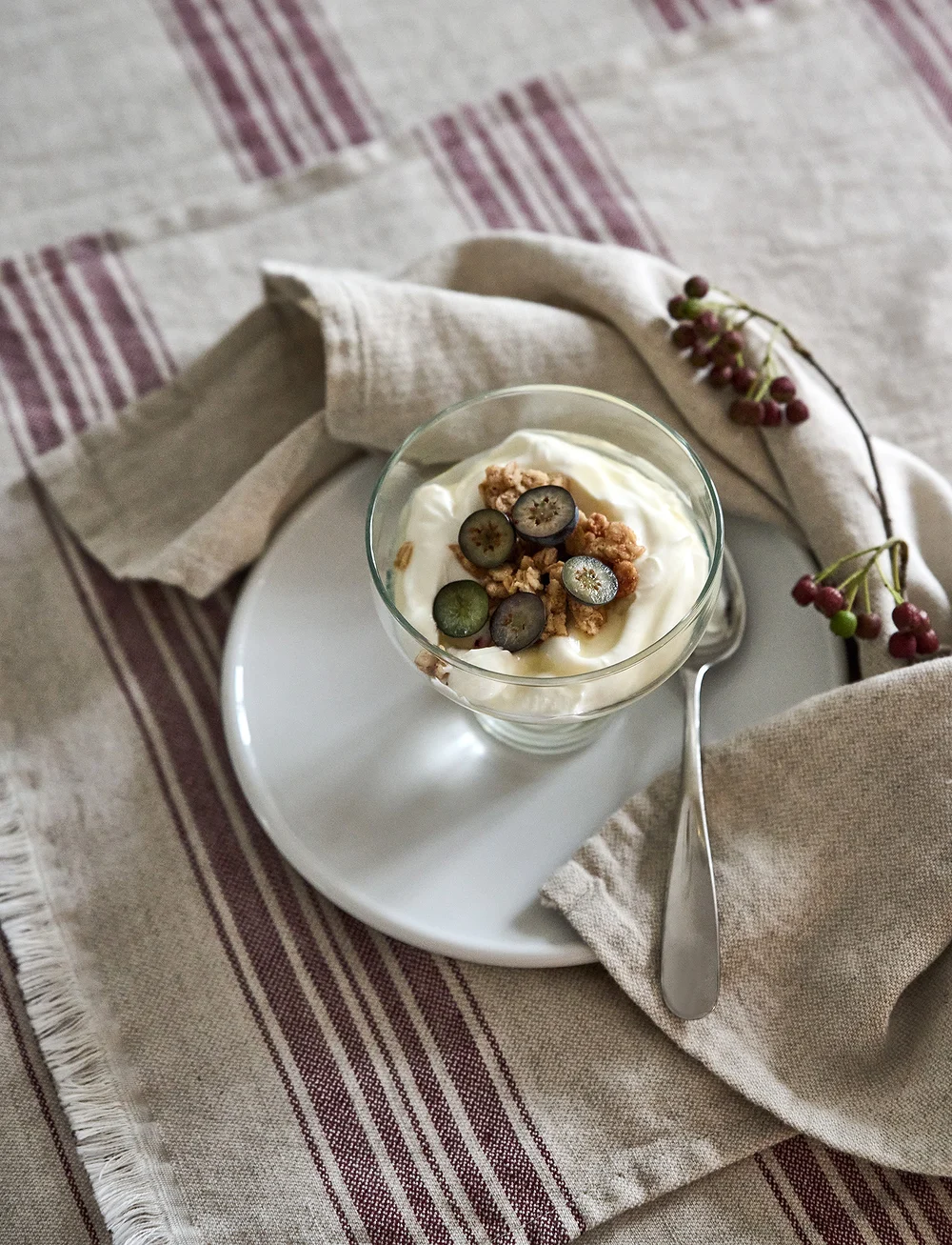 compliments - Arles Place Mat 36x50 cm w/fringes - 2 Pack - dækkeservietter - plum - 2