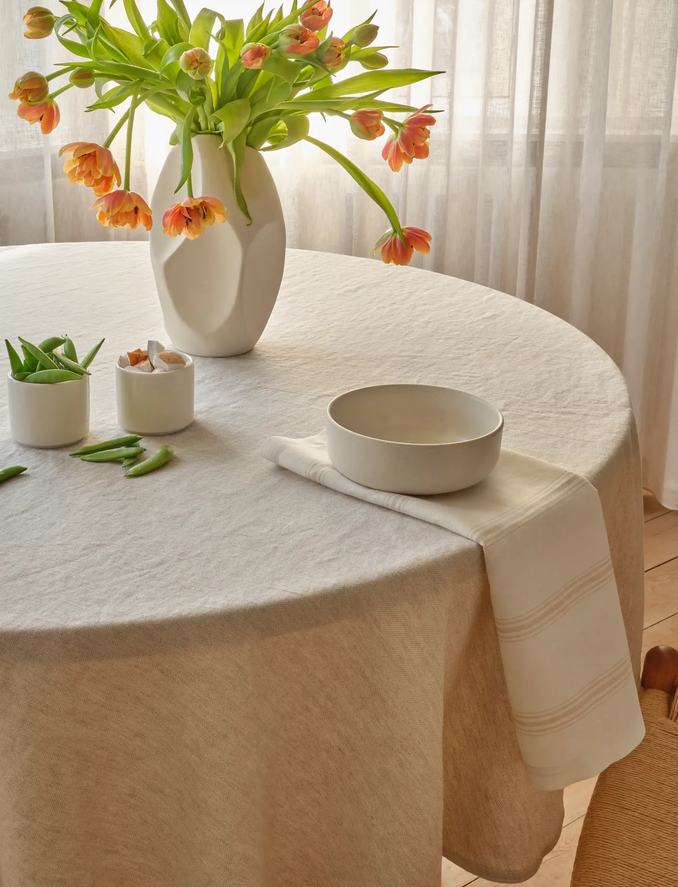 compliments - Arles Table Cloth - tablecloths & runners - linen - 2