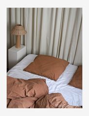 compliments - Stone Bed Linen 140x200/60x63  cm - sengesæt - brown - 2