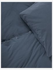 compliments - Stone Bed Linen 140x220/60x63 cm - sengesæt - dark blue - 1