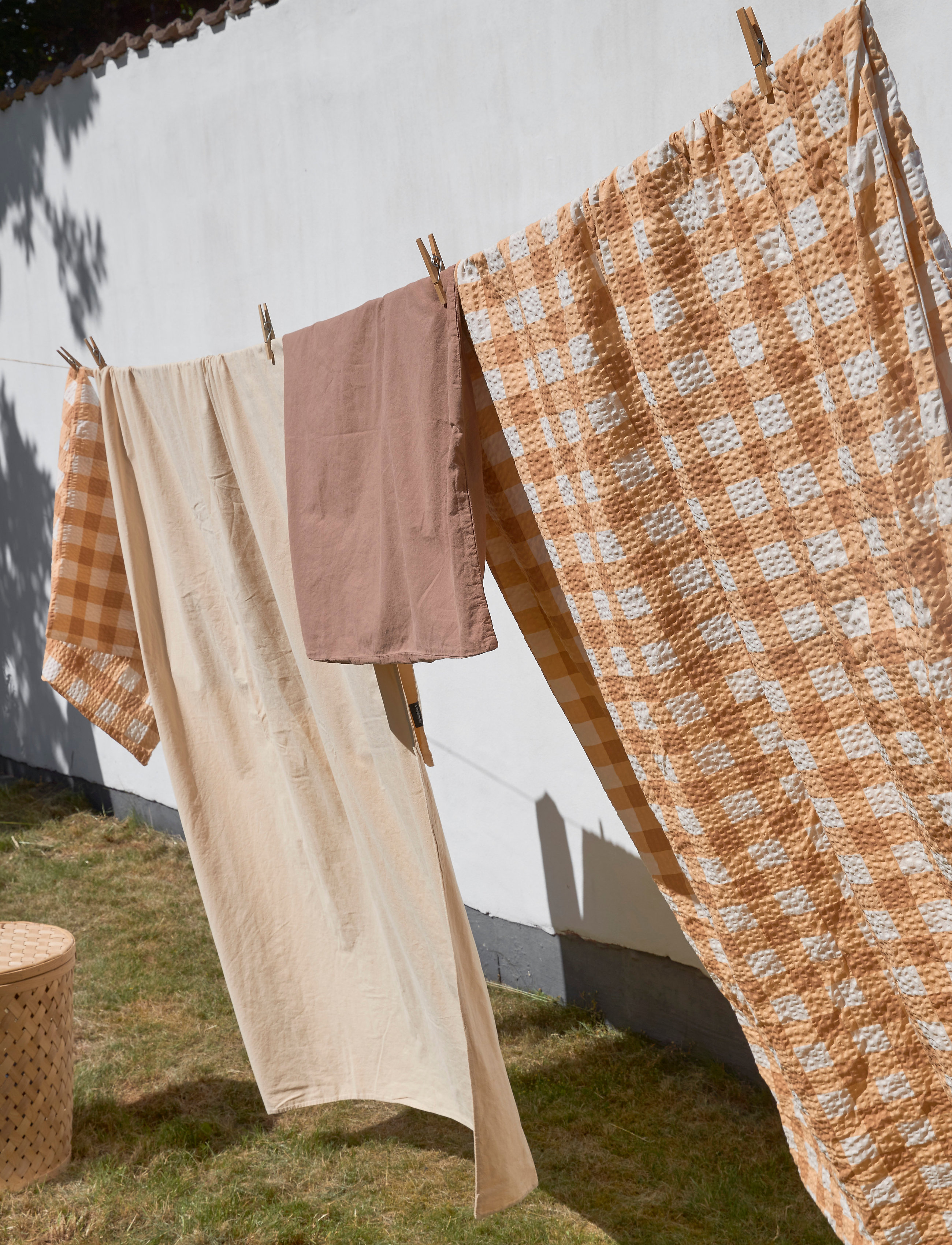 compliments Square Bed Linen 140X220/60X63 cm, 140X220;60X63 cm, Yellow, Sengetekstiler > Sengesæt, Unisex