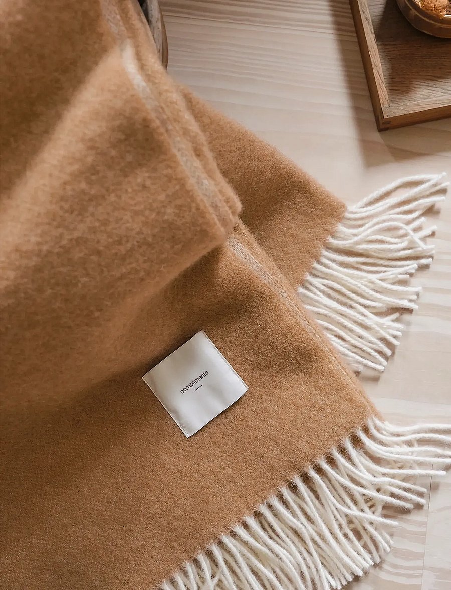 compliments - Duo Throw - tekstiilid välitingimustes - camel - 0