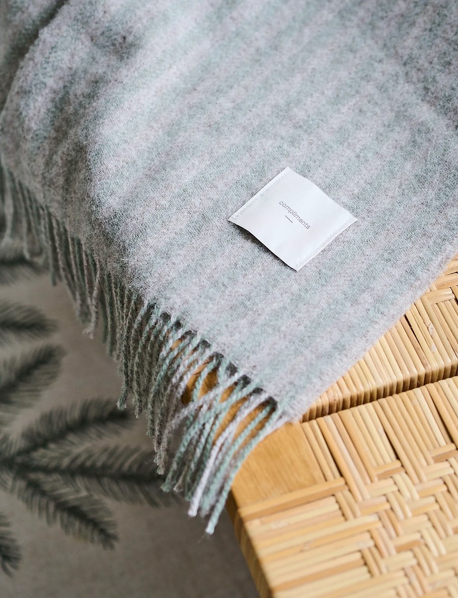 compliments - Tide Throw - tekid ja katted - dusty green - 5