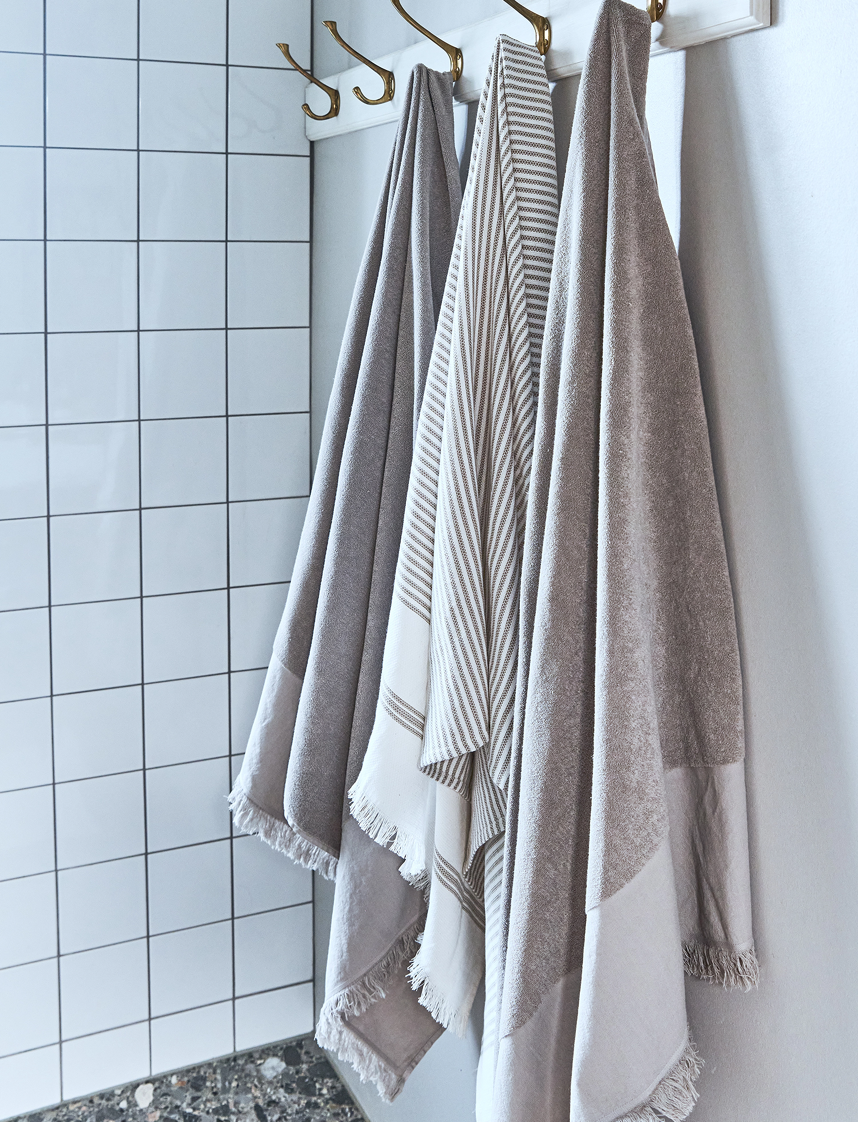 compliments - Maggiore Towel - home - sand - 4