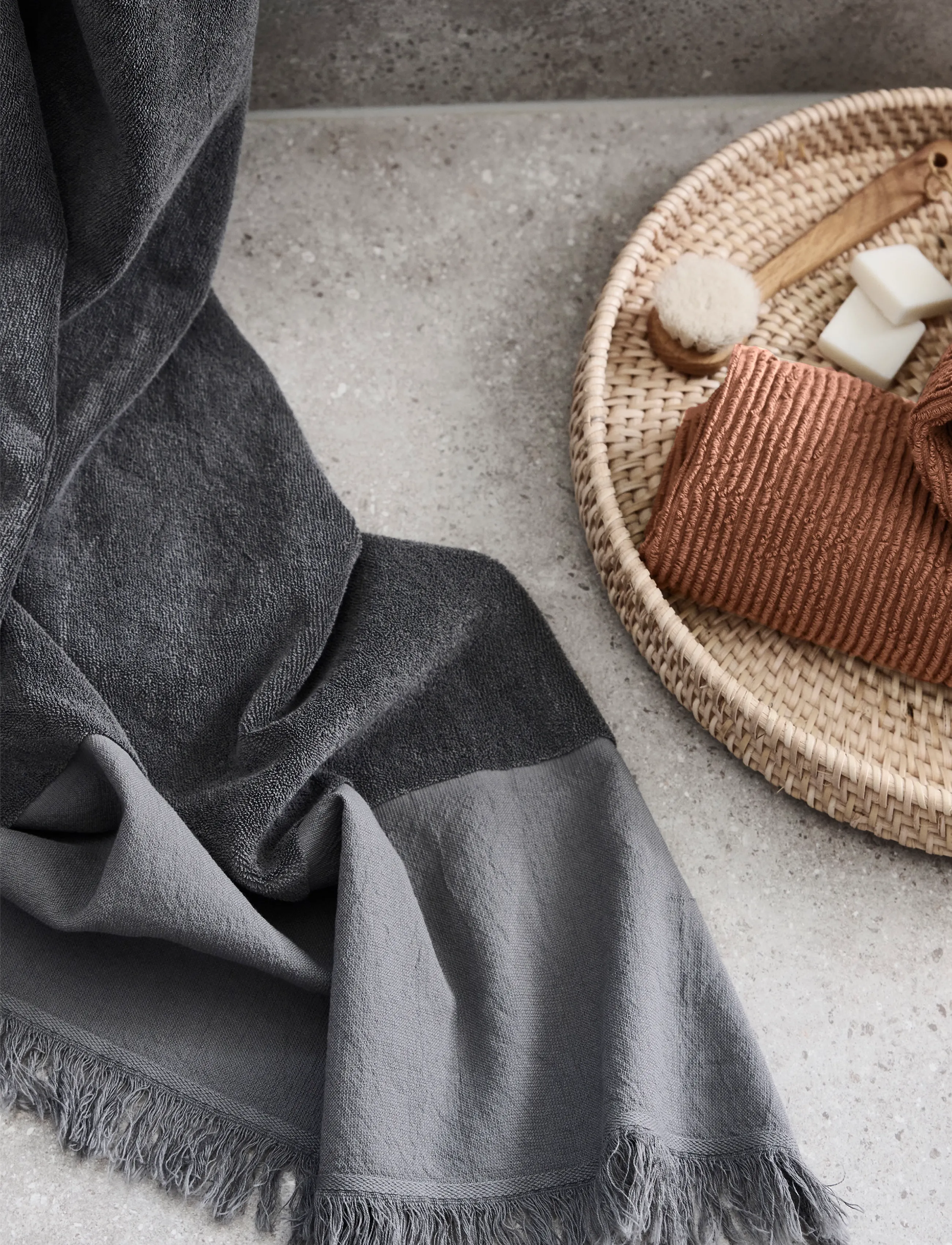 compliments - Villas Towel - grey - 4