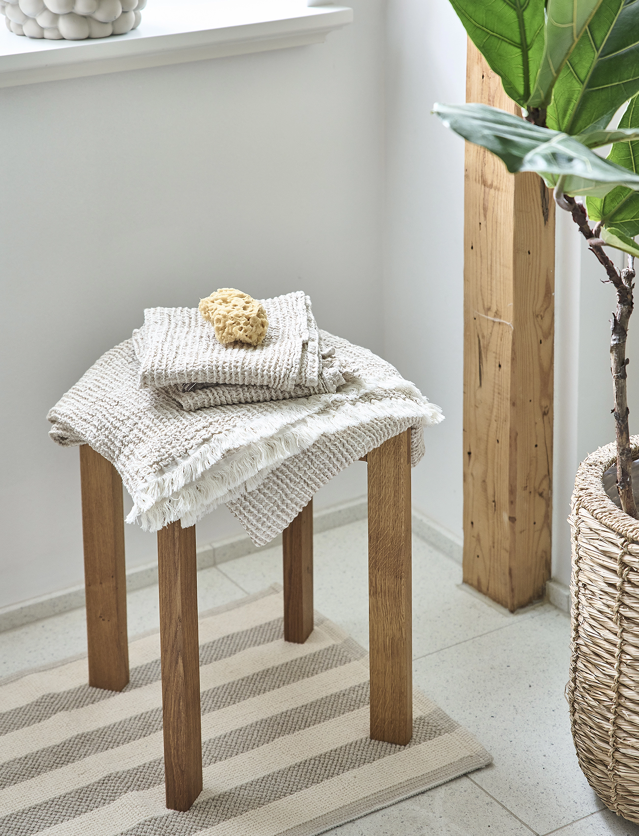 compliments Basin Rug, 50X80 cm, Rugs & Carpets, Beige - Bath Rugs, Homeware