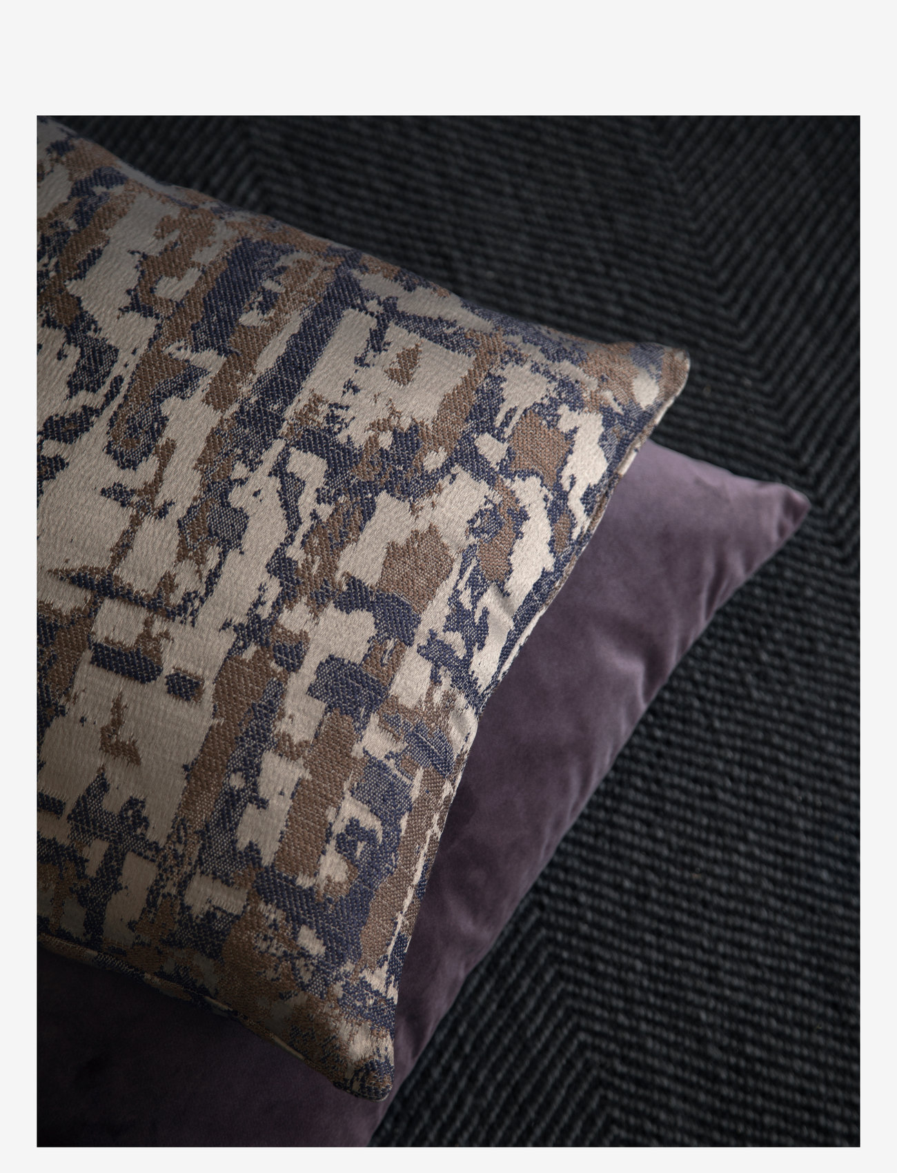 compliments - Wigga 45x45 cm 2-pack - pagalvėlių užvalkalai - purple - 1
