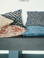 compliments - Leaf 45x45 cm 2-pack - cushion covers - orange - 1