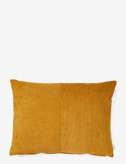 compliments - Wille 45x60 cm - cushions - faded yellow - 0