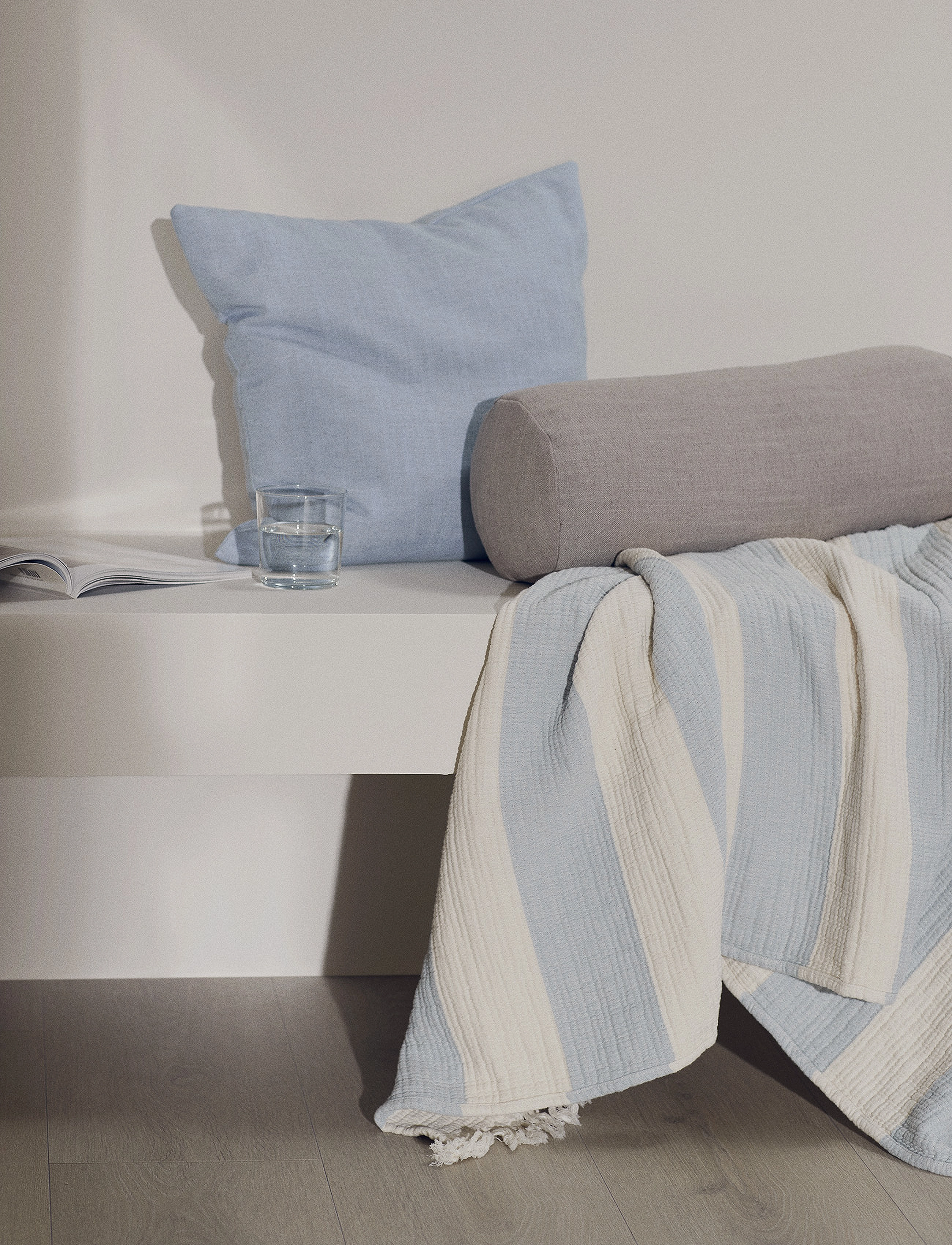 compliments - Marrakech 40x60 cm - kissen - light blue - 2
