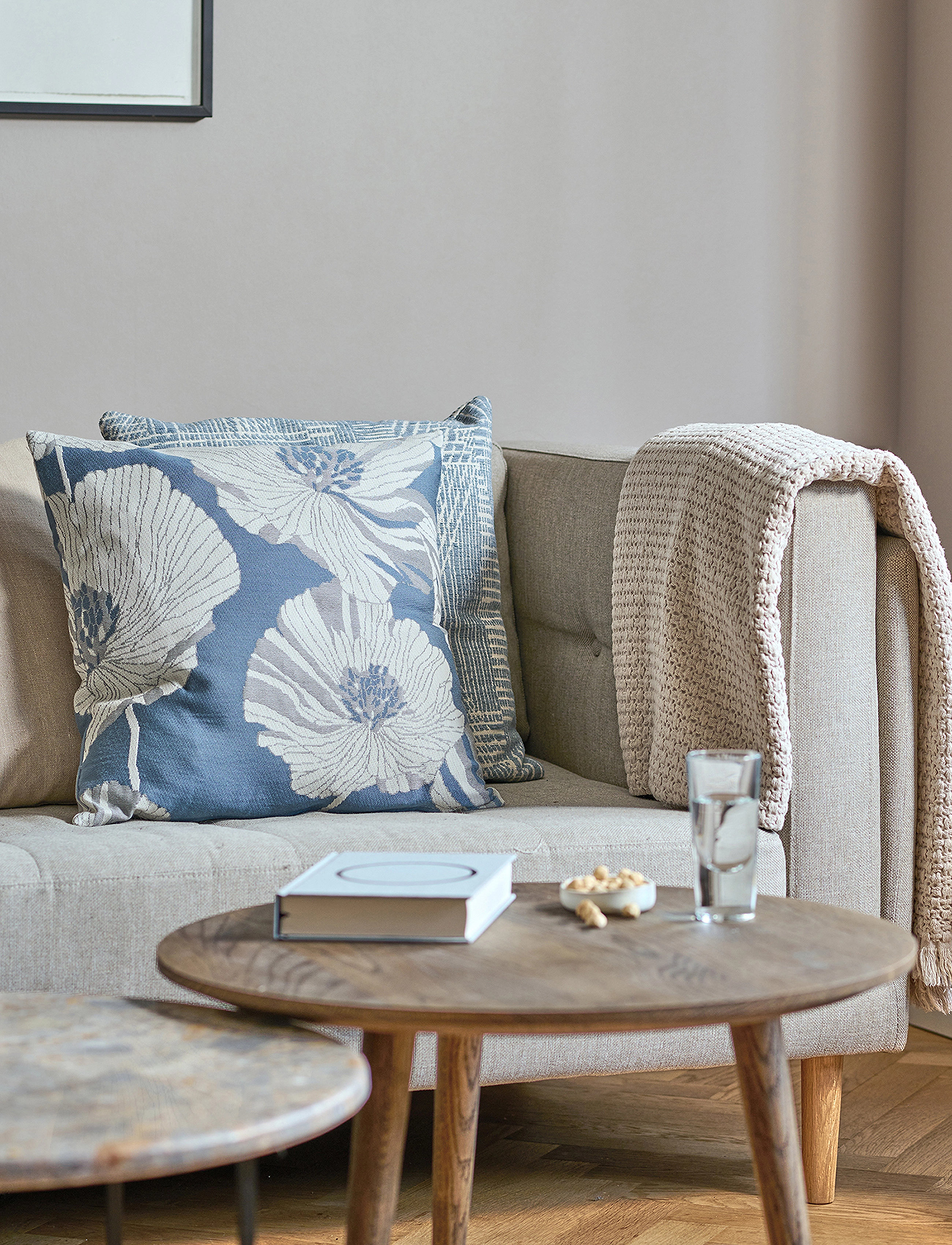 compliments - Dolce Cushion - blue - 1