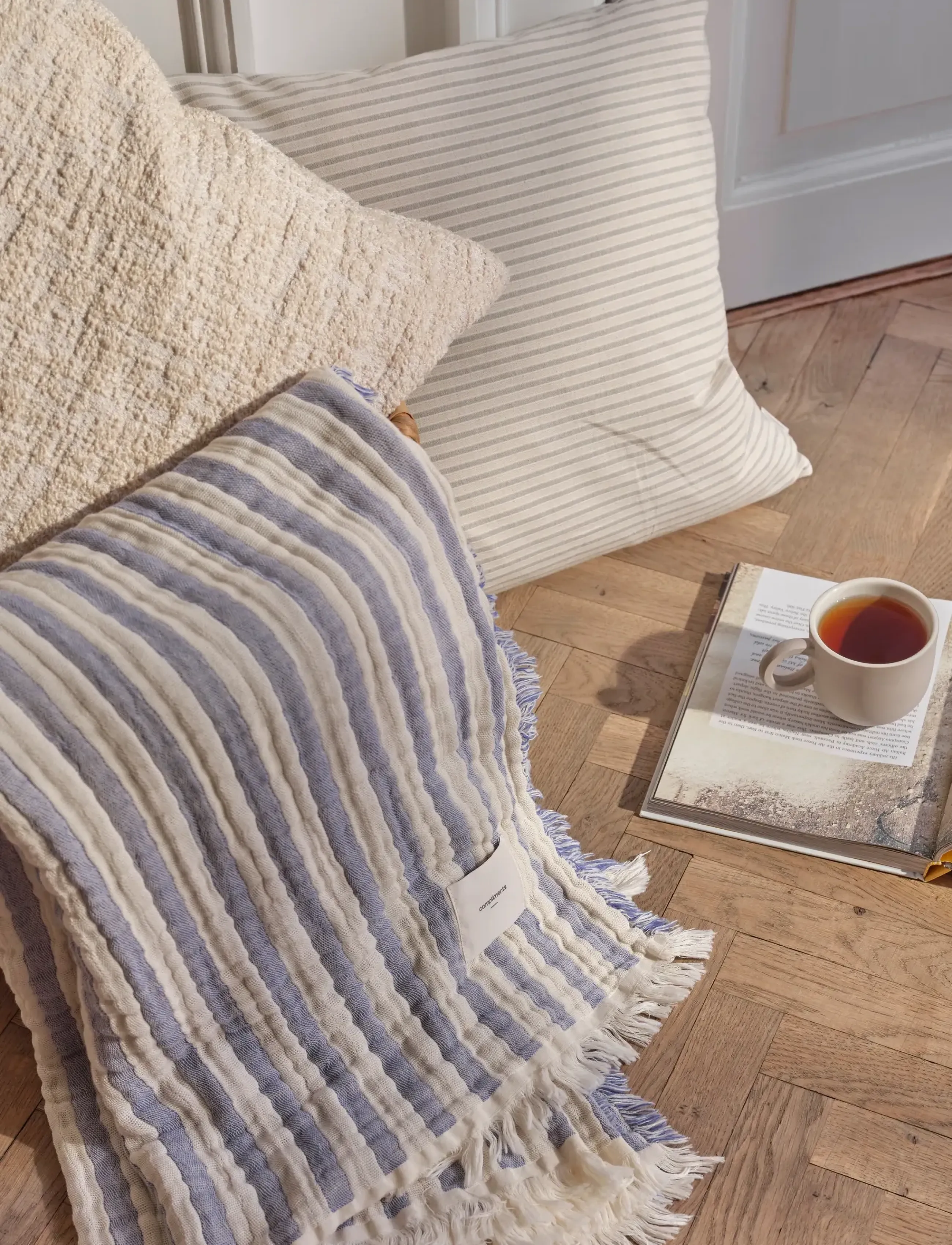 compliments Ines Cushion, 45X60 cm, Cushions & Blankets, Blau - Cushions, Homeware