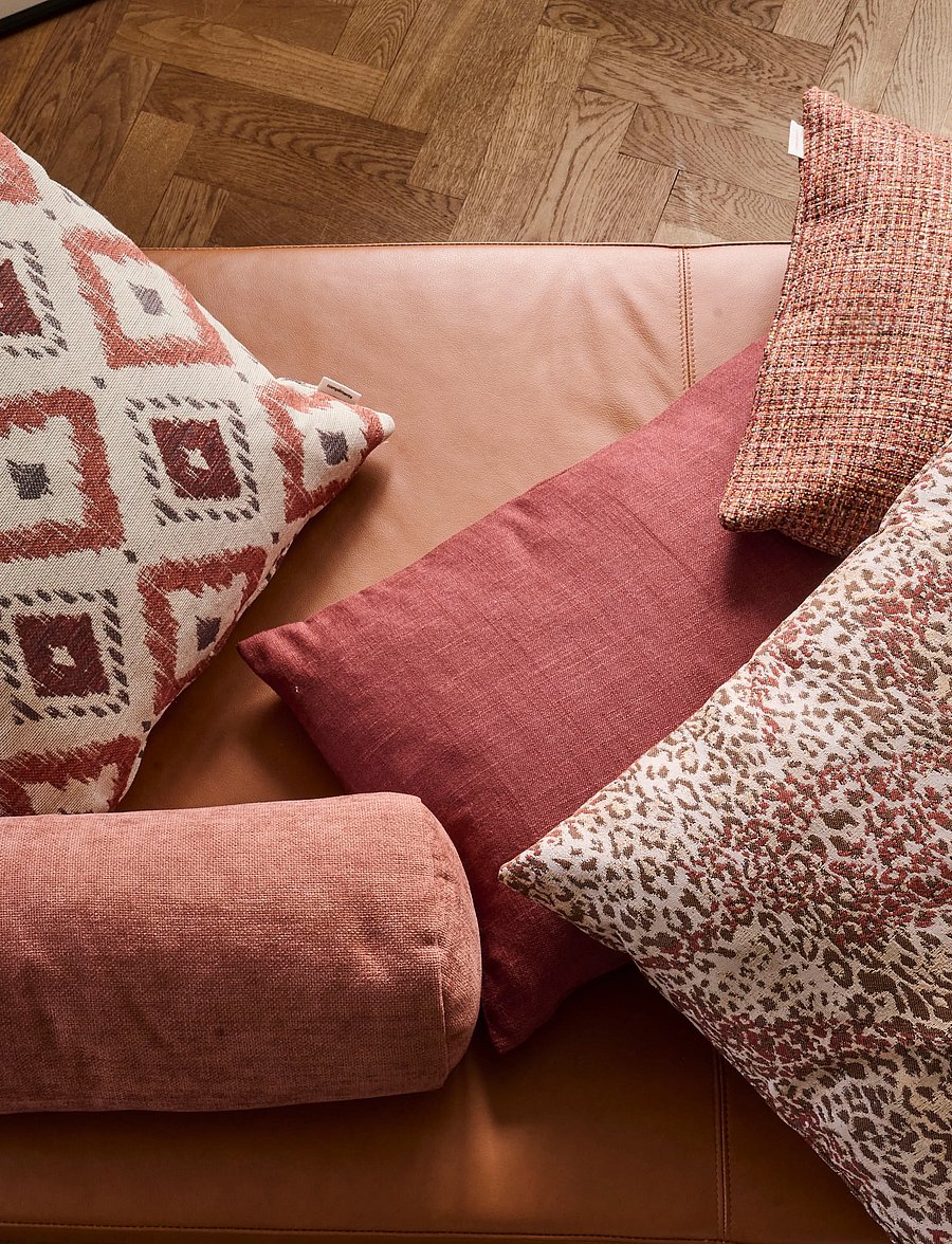 compliments - Leo cushion - kissen - terracotta - 1