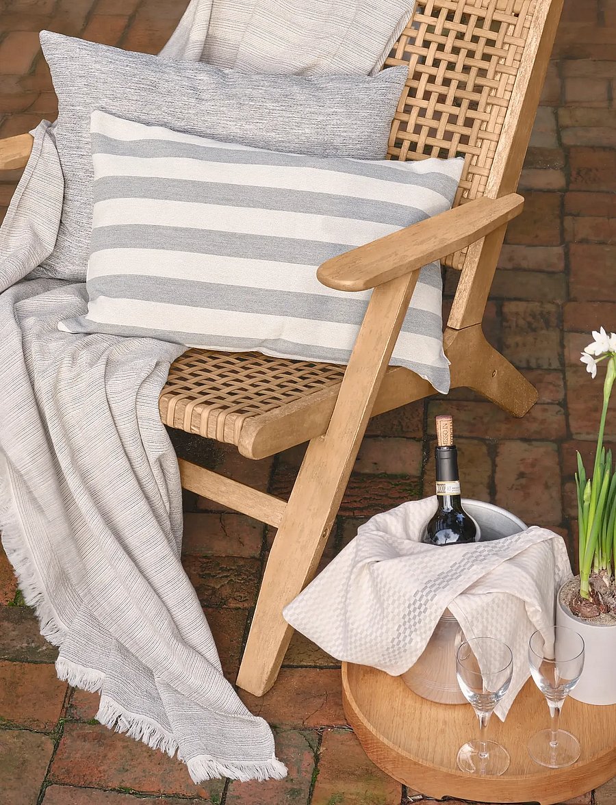 compliments - Outdoor Stripe Cushion - kissen - grey - 0