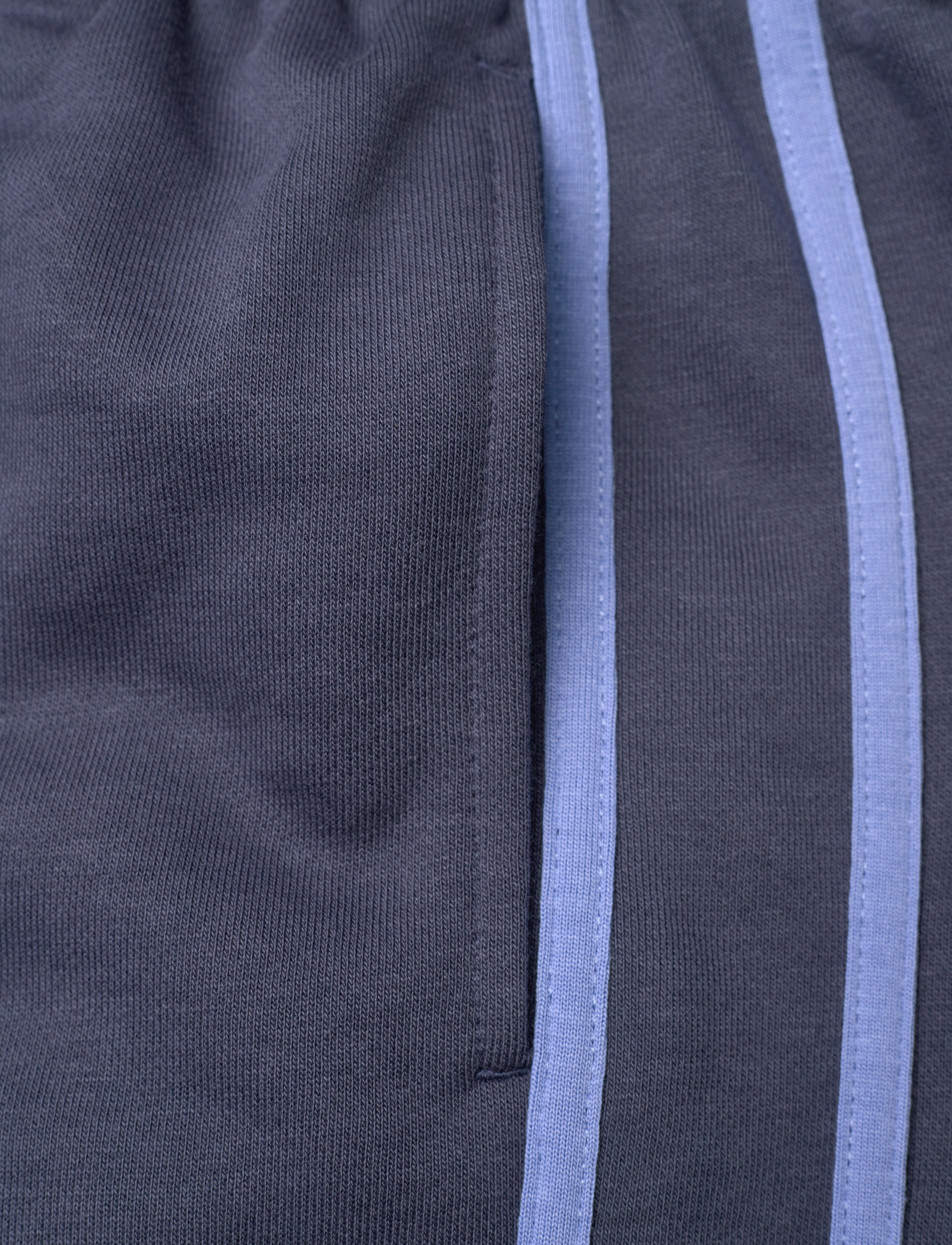 Converse - CNVB RETRO SIDE STRIPE SHORT - sweatshorts - converse navy - 4