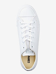 Converse - Chuck Taylor All Star - lave sneakers - white - 2