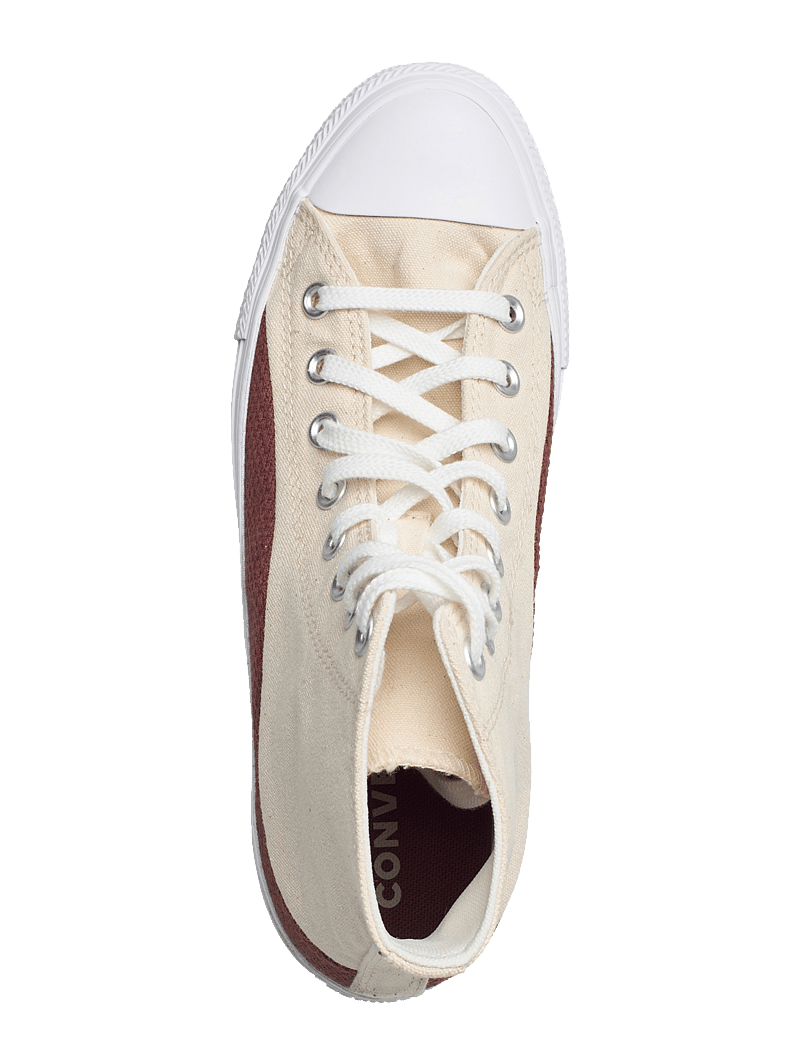 Chuck taylor hotsell manufacturing company