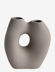 Cooee Design - Frodig Vase - big vases - sand - 0