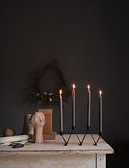 Cooee Design - Vinkel Brass - advento žvakidės - black - 4