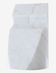 Cooee Design - Shoulder Carrara - fødselsdagsgaver - carrara - 0