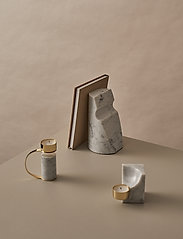 Cooee Design - Shoulder Carrara - geburtstagsgeschenke - carrara - 1