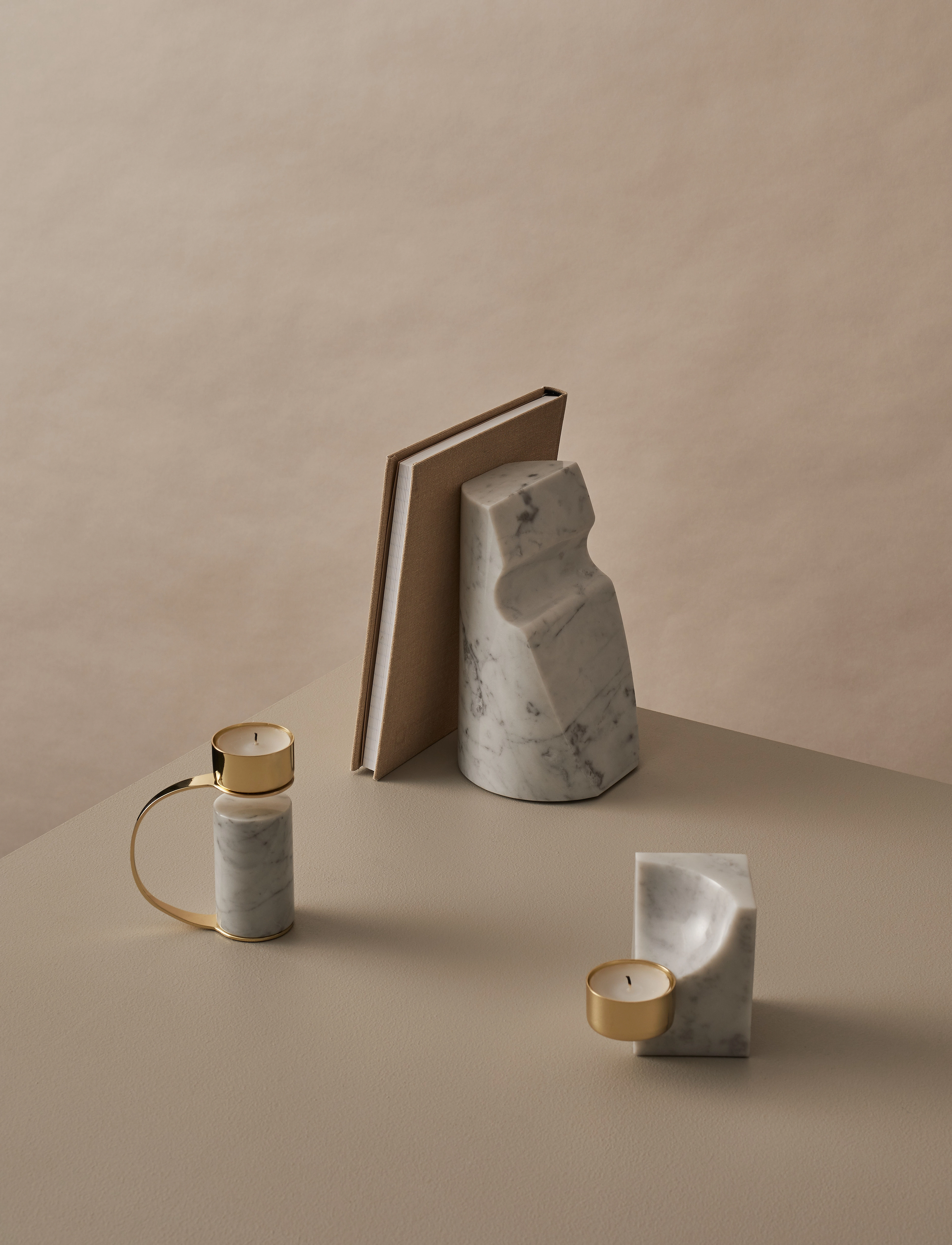 Cooee Design - Quarter Tealight Carrara - tējas sveces turētāji - carrara - 2