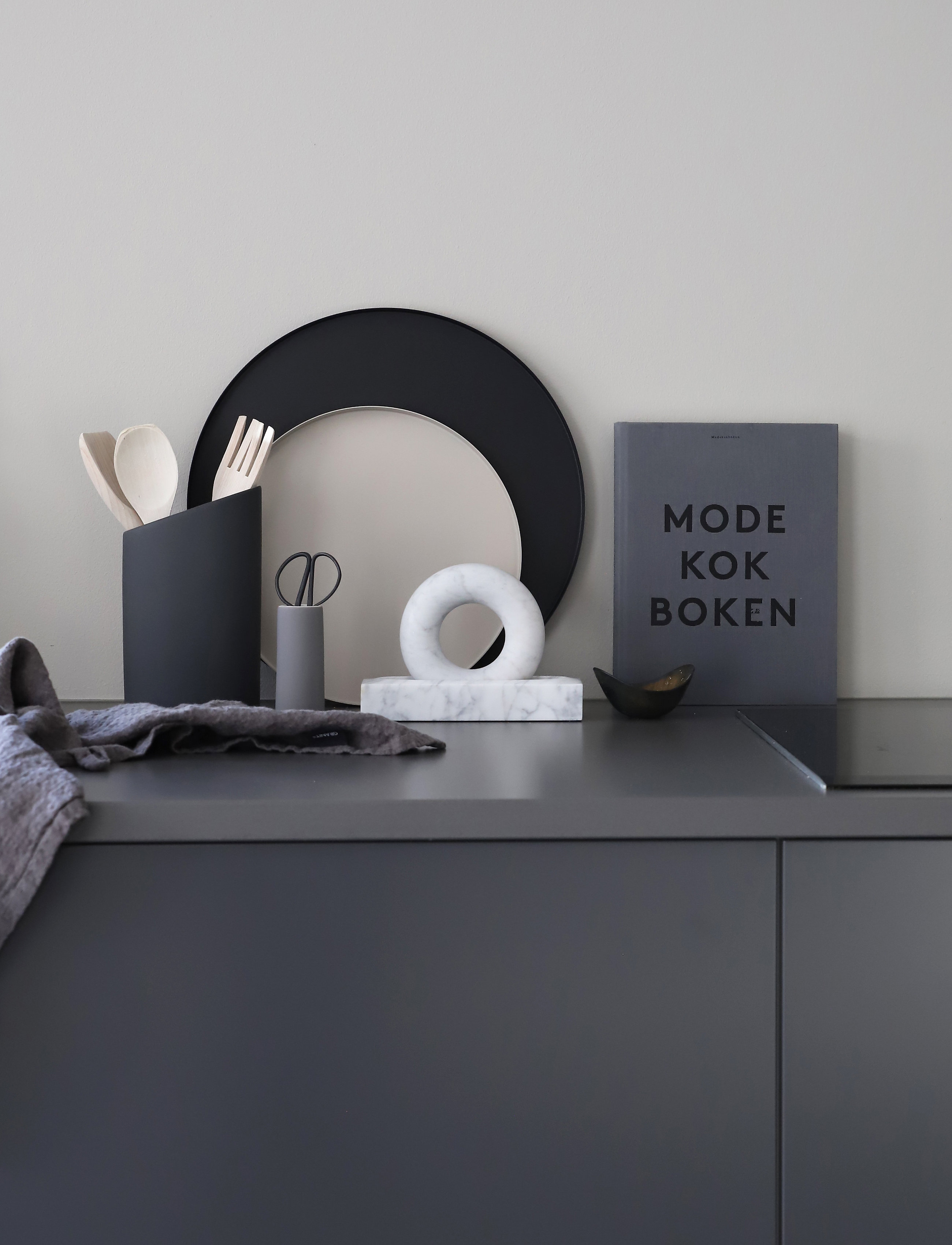 Cooee Design - Tray Circle 300x20mm - dekoschalen - sand - 2