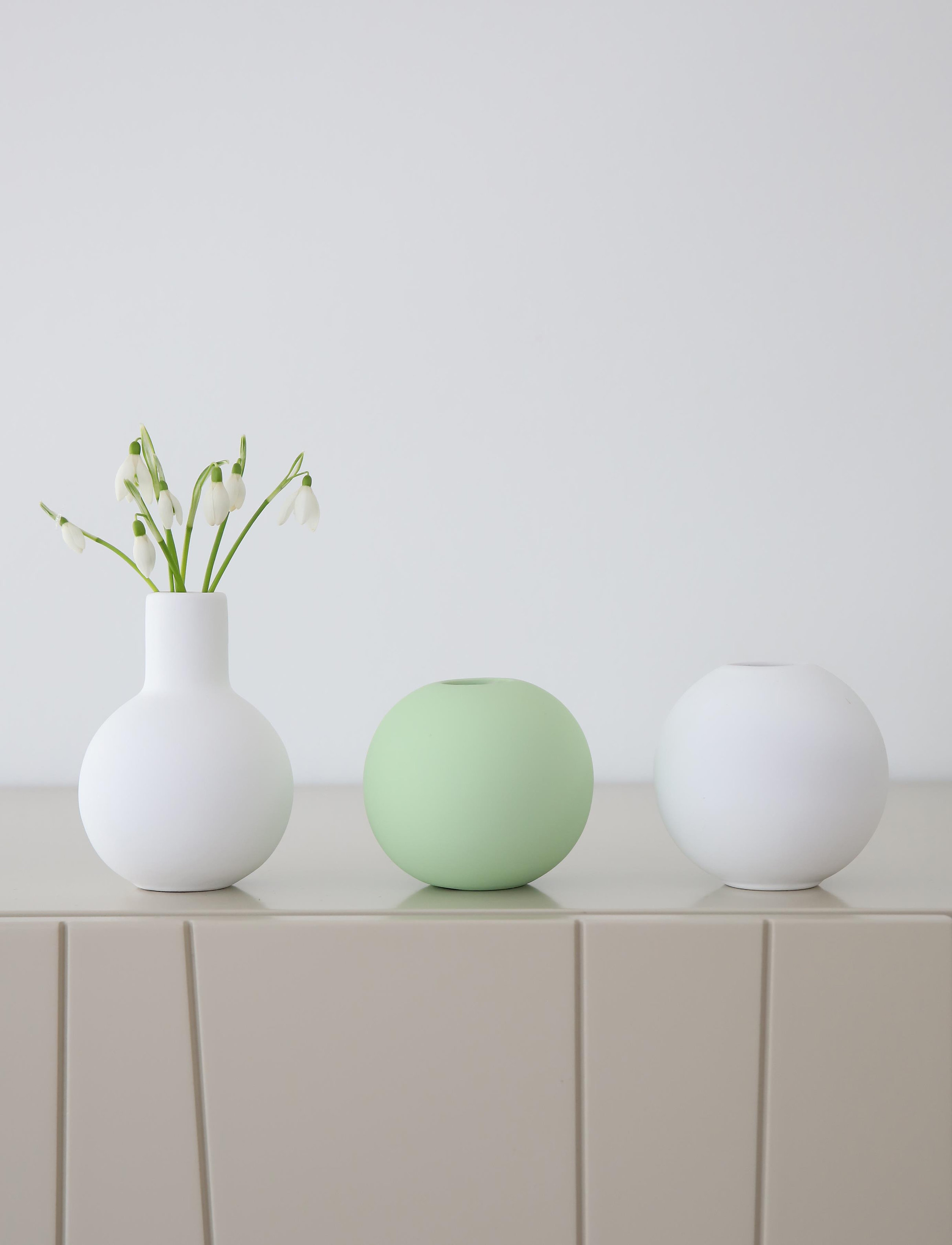Cooee Design Ball Vase, H7 cm, Vases, Grün - Small Homeware