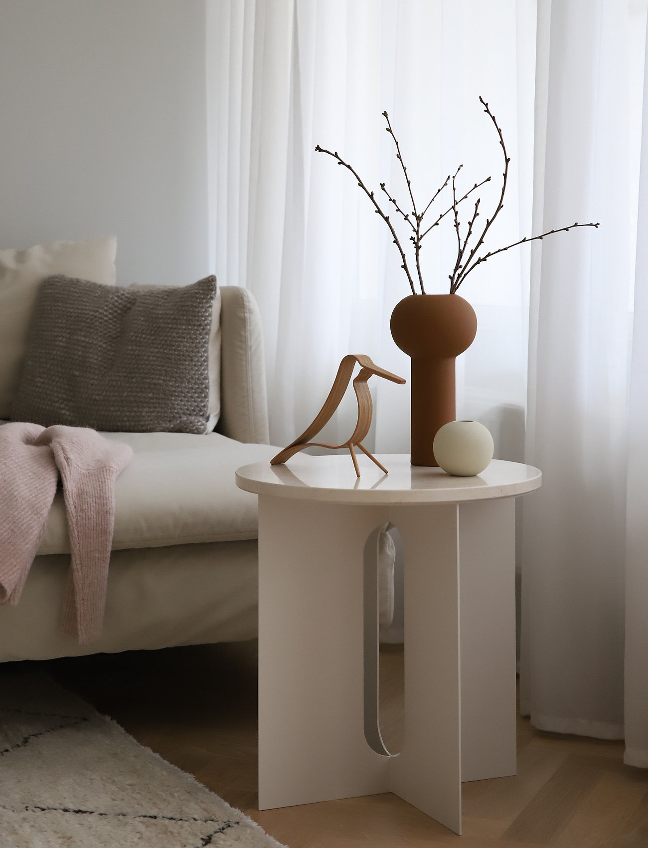 Cooee Design Ball Vase, H7 cm, Vases, Creme - Small Homeware