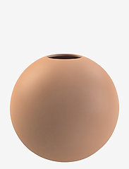 Cooee Design - Ball Vase 10cm - små vaser - café au lait - 0