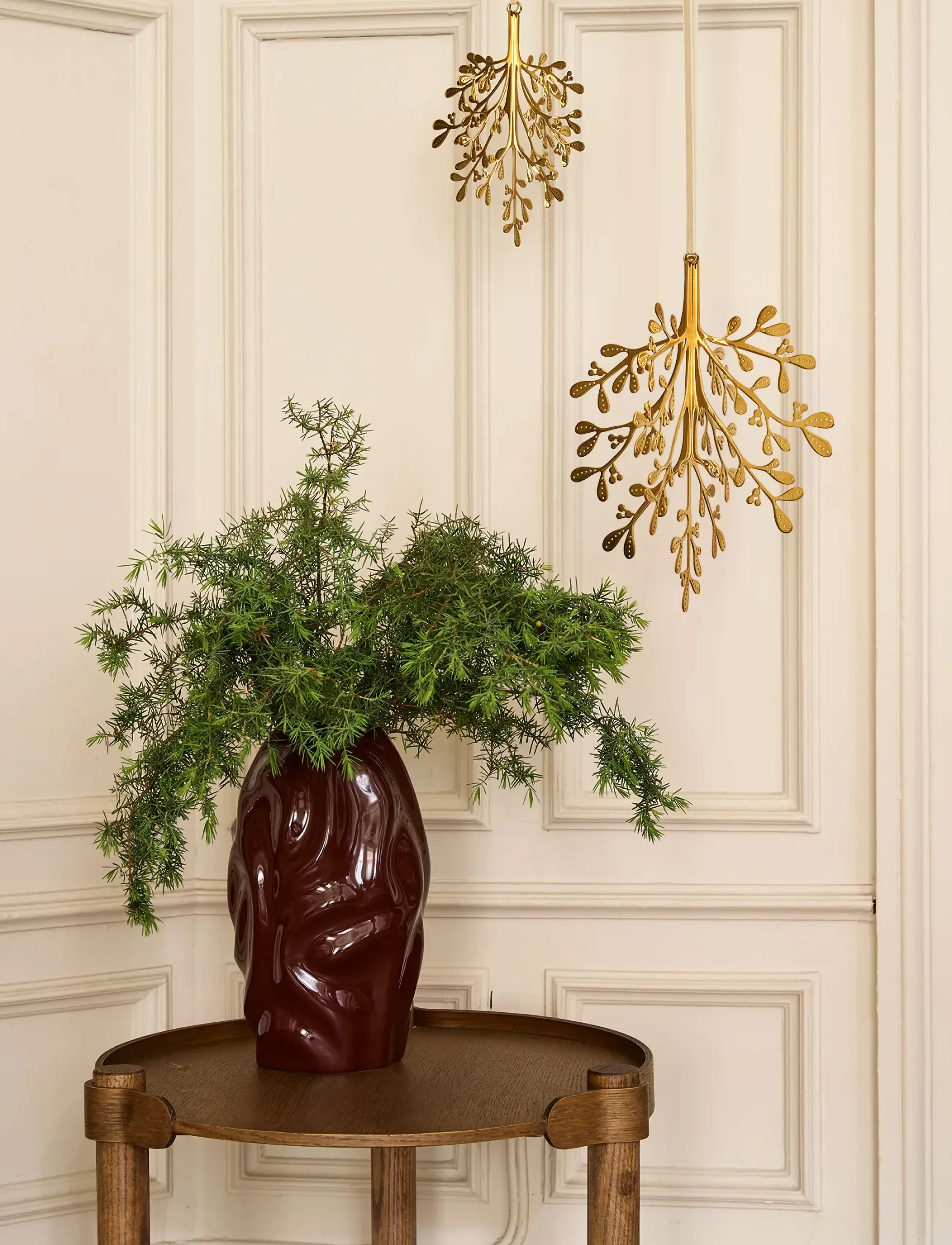 Cooee Design - Christmas Deco Mistletoe 29cm Brass - julgranspynt - brass - 4