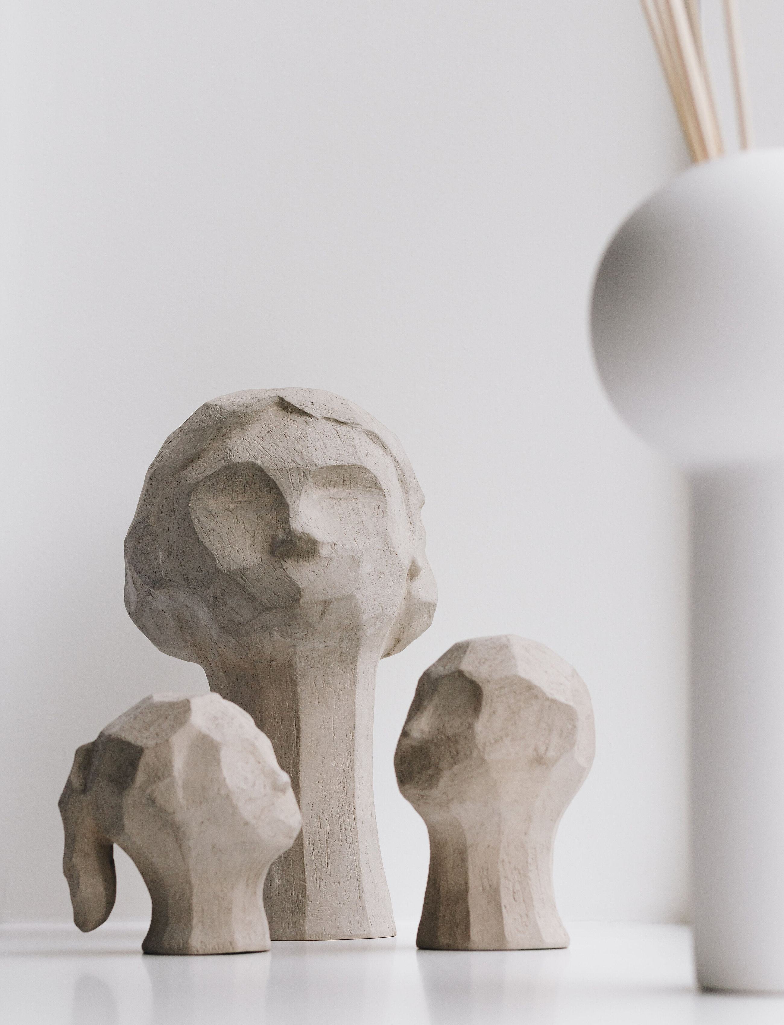 Cooee Design - Sculpture OLLIE Limestone - limestone - 2